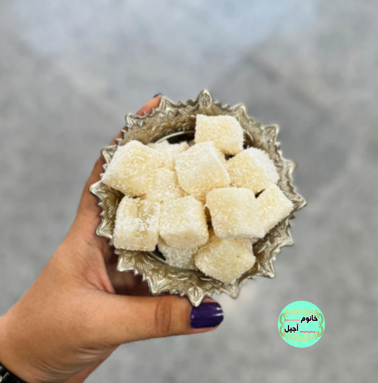 لوکوم نارگیلی نرم و تازه با روکش پودر نارگیل